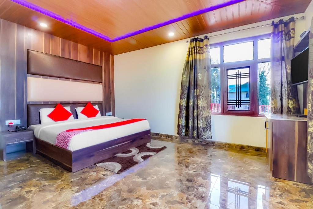Hotel Himdhara, Dalhousie Exteriör bild